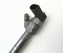 MERCEDES-BENZ Injection Valve A6110700687 A611070068780 A61107006870080