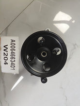 MERCEDES-BENZ Power Steering Pump A0064663401