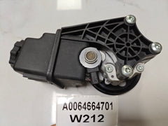 MERCEDES-BENZ Power Steering Pump A0064664701 /A0064661501 /A0064662601
