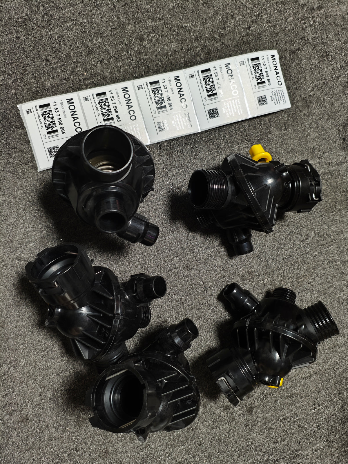 BMW Thermostat 11537598865=11532394968