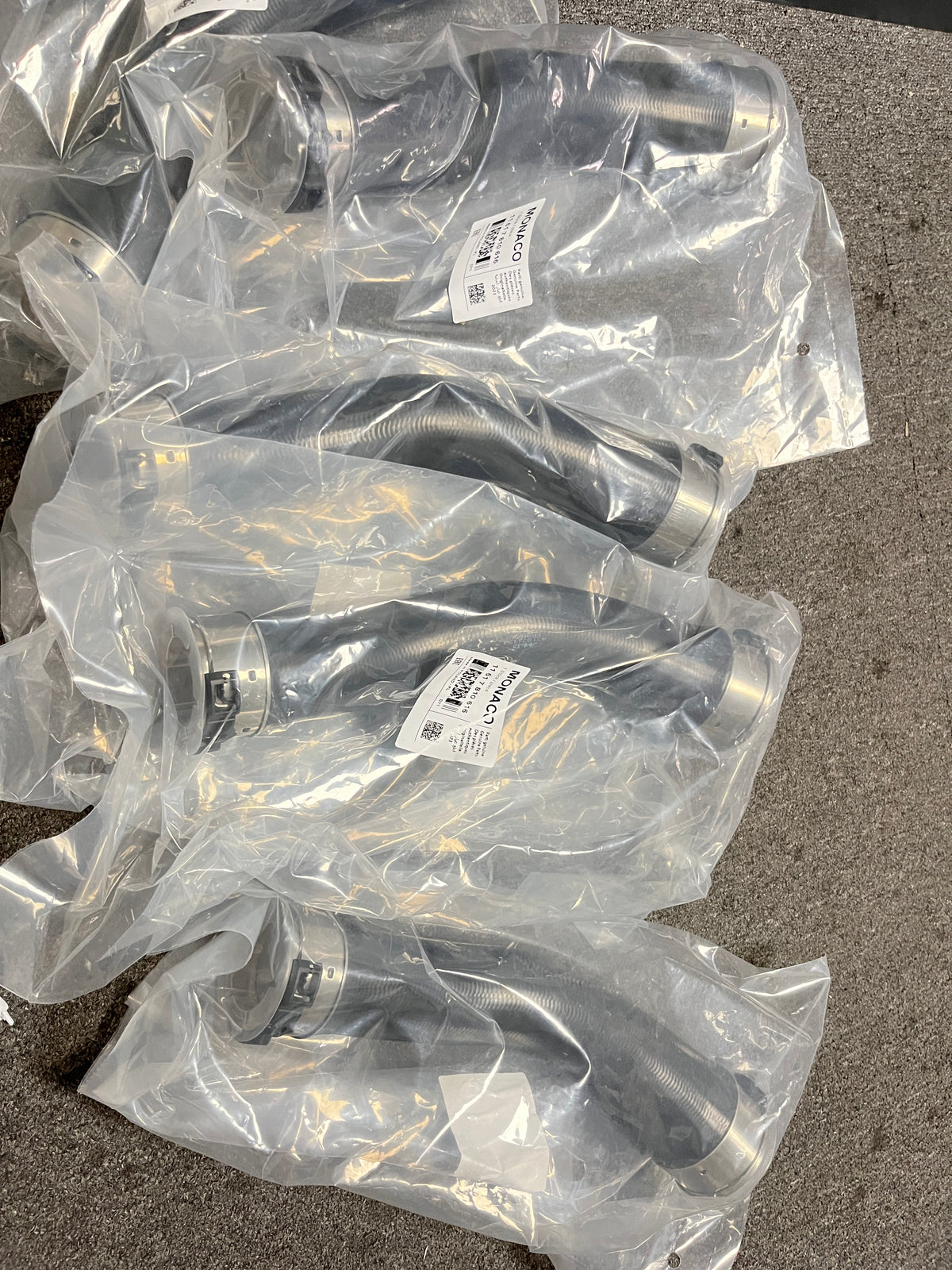 BMW Intake Pipe 11617810616=11618583389