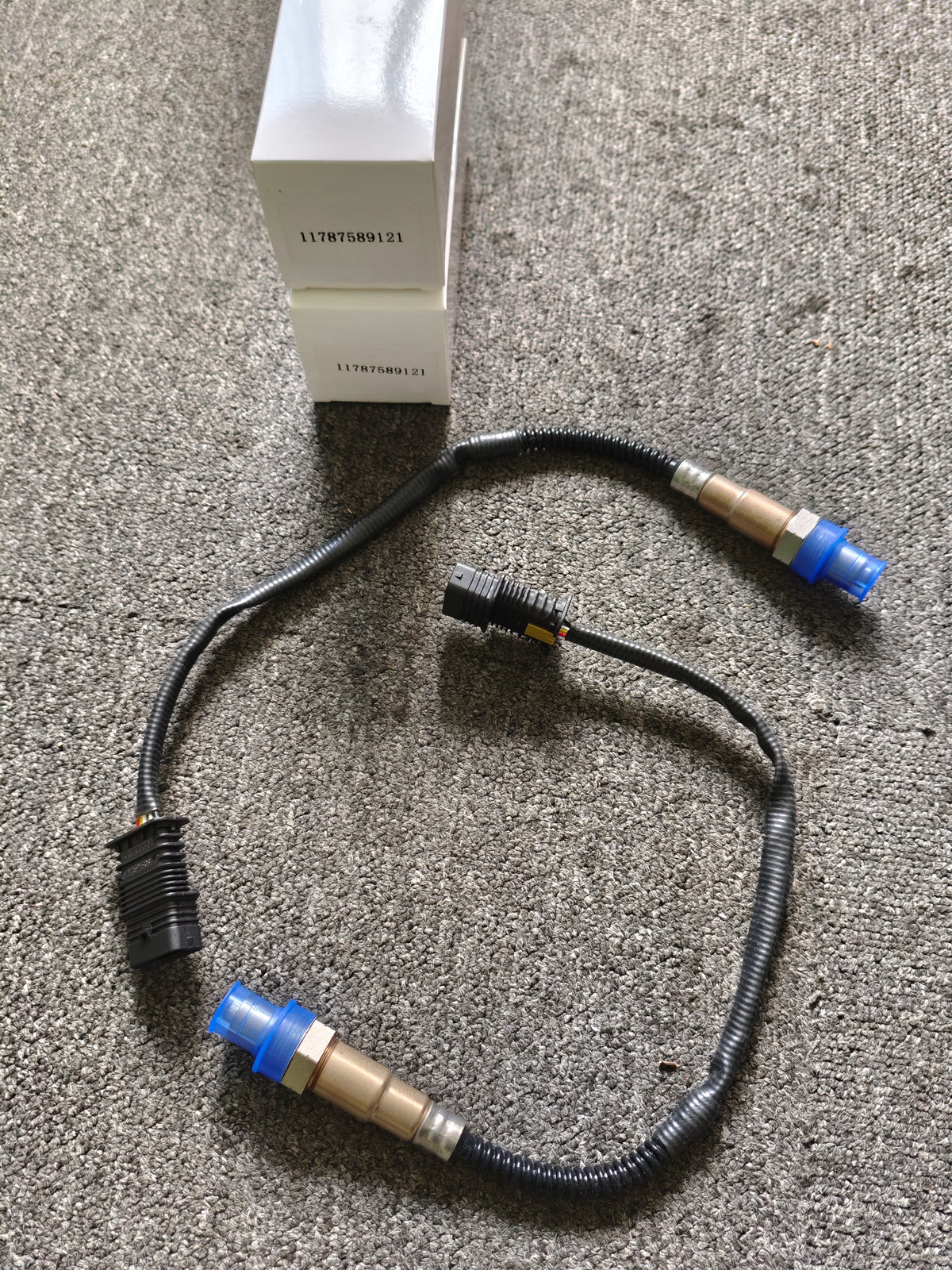 BMW Oxygen Sensor 11787589121=11787596908