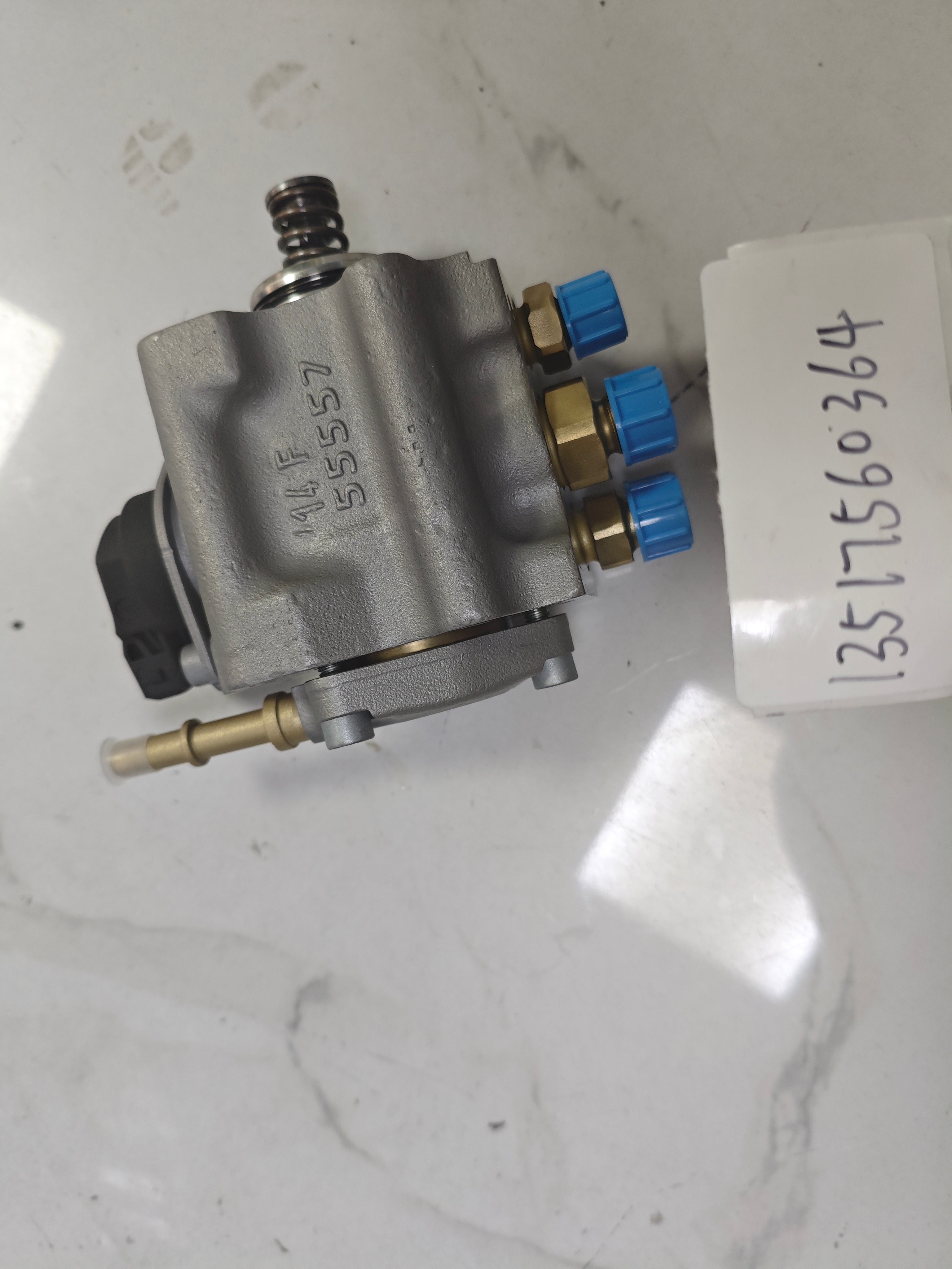 BMW High Pressure Pump  0261520042 /13517560364