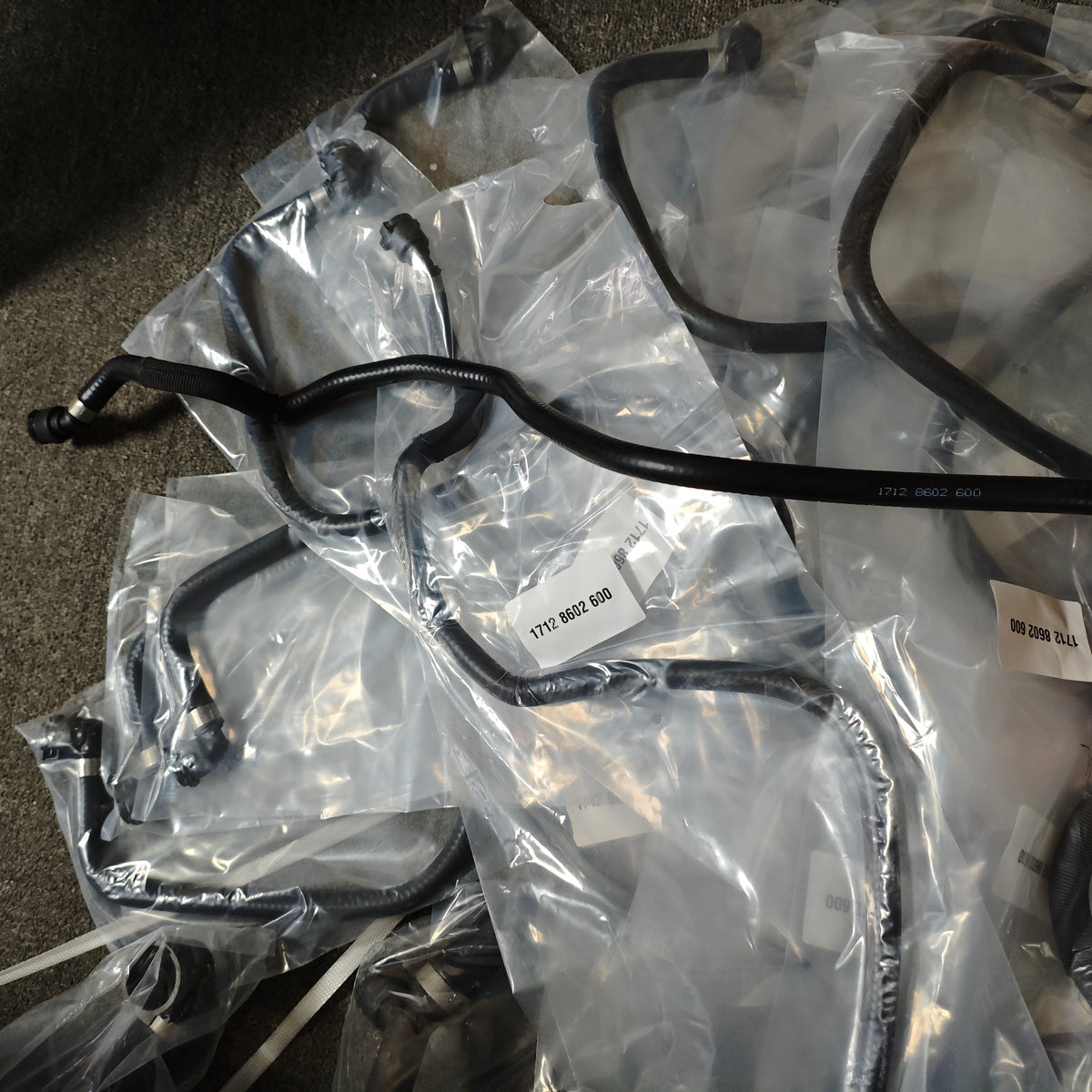 BMW  Radiator Hose   17128602600