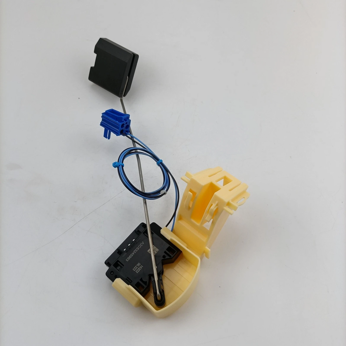 BMW   Fuel Pump      16117217249