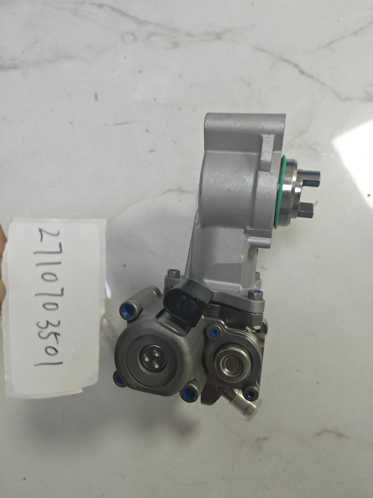 MERCEDES-BENZ High Pressure Pump  A2710703501/ A2710700100/A271070350180