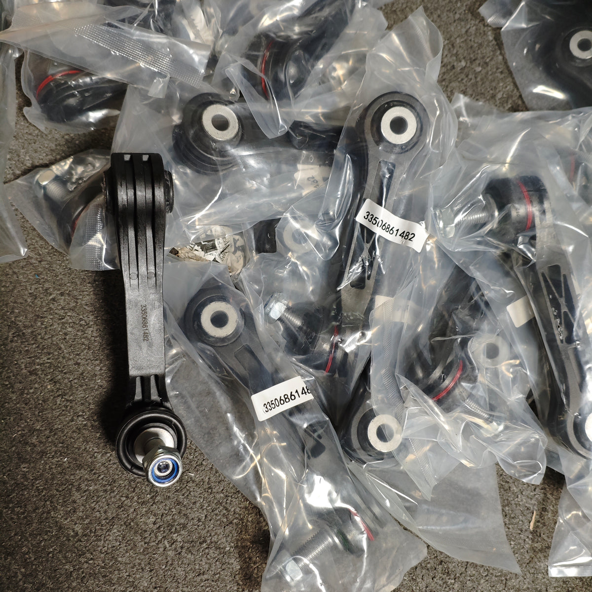 BMW  Stabilizer Link   33506861482  33506869096  33556882924   Rear