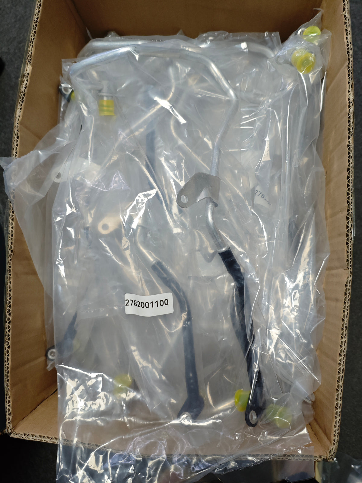 MERCEDES-BENZ    Coolant Line   A2782001100