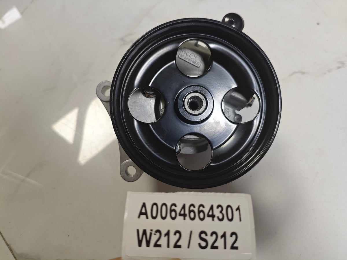 MERCEDES-BENZ  Power Steering Pump A0064664301/A006466650180/A006466430180/A0064666501